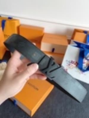 cheap quality LOUIS VUITTON Dimension Belt Model No. 814